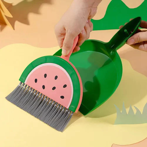 Kit Pá e Vassoura Estilo Fresh de Frutas com Cerdas de Precisão e Multifuncional